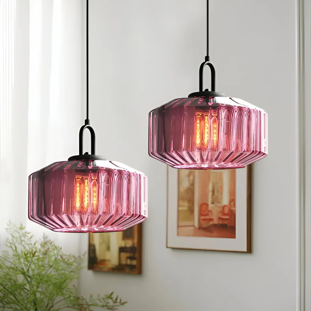 Kolorowa lampa wisząca w stylu retro