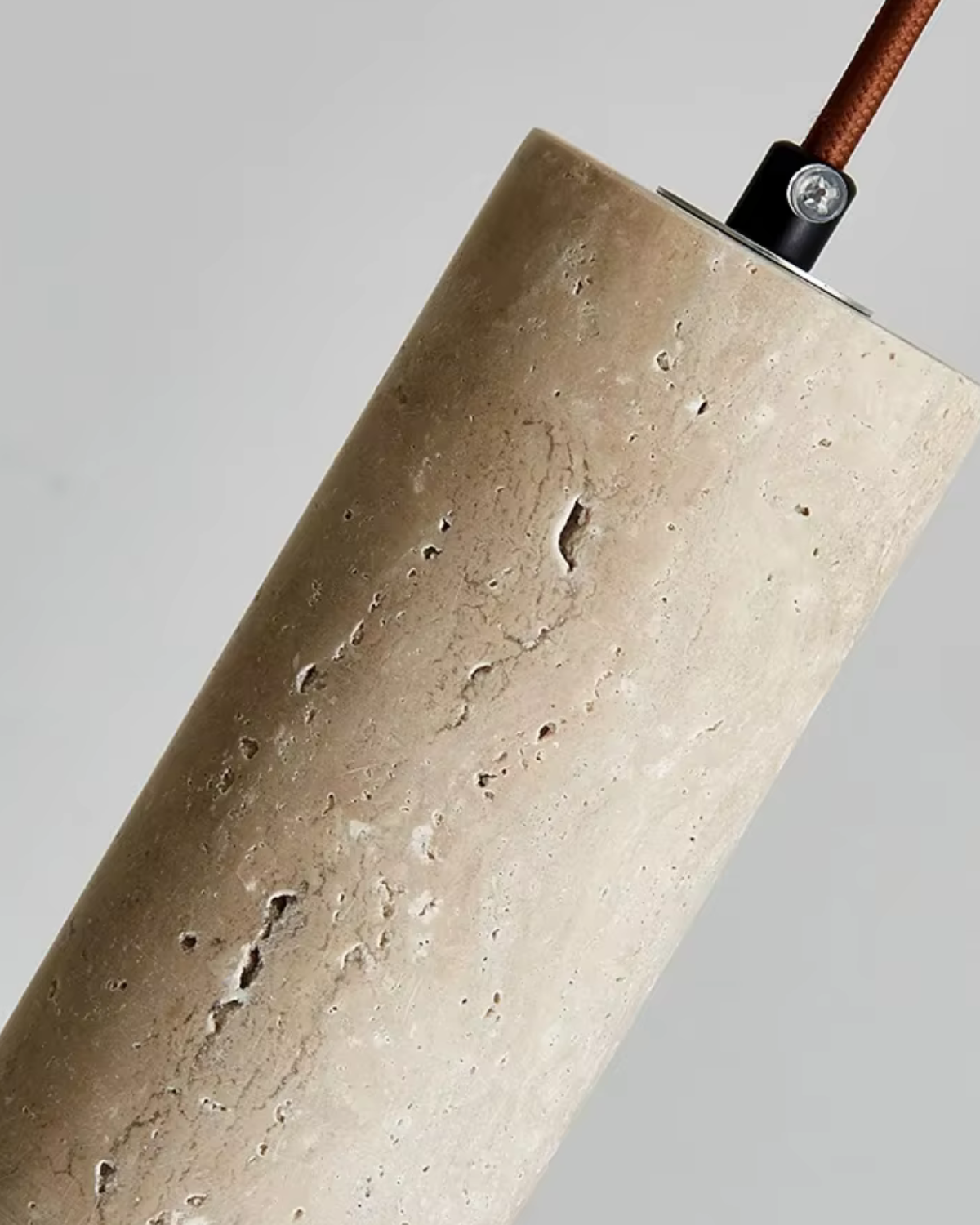 Minimalistyczna Lampa Sufitowa z Trawertynu