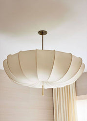 Lampa Sufitowa w Kształcie Odwróconego Parasola