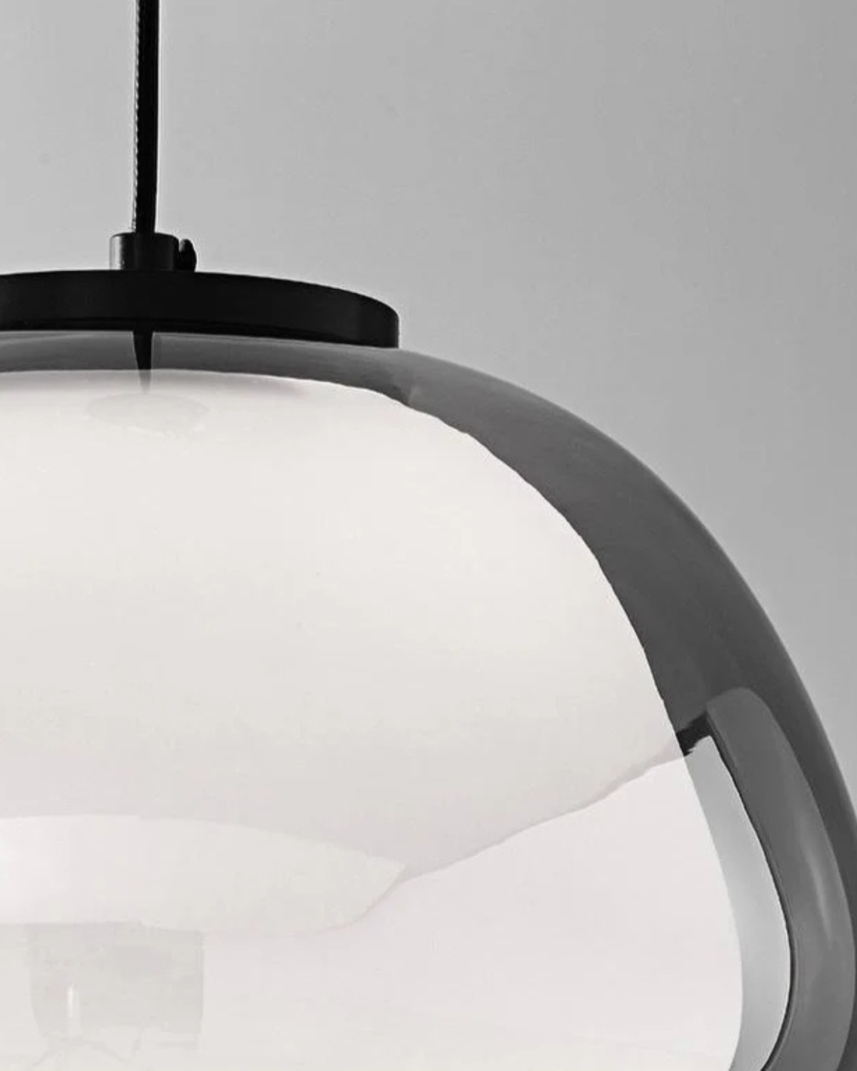 Minimalistyczna i Luksusowa Lampa Sufitowa