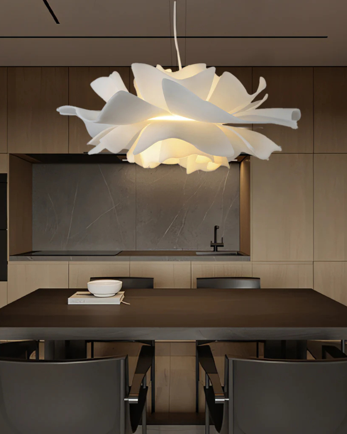 Lampa Sufitowa Inspirowana Kwiatami