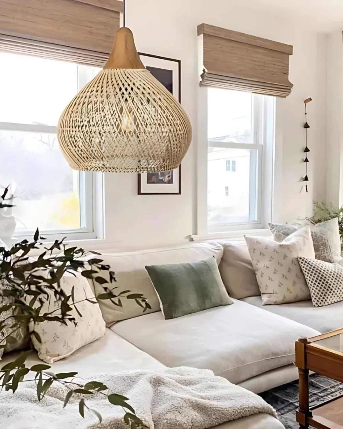 Minimalistyczna Lampa Sufitowa z Miękkim Oświetleniem