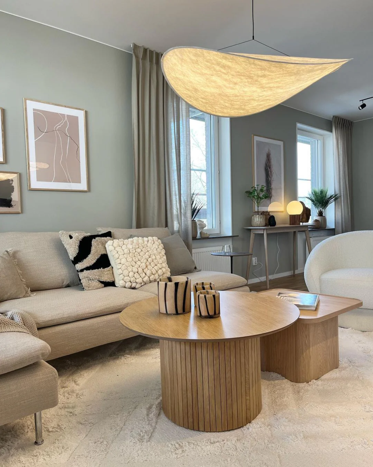 Lampa Sufitowa w Stylu Japandi