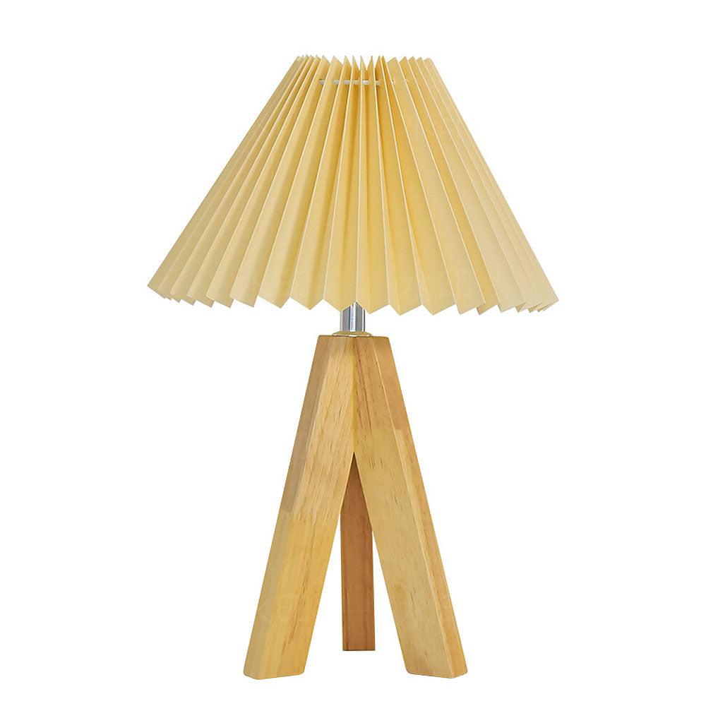 Lampa_Sto_owa_LED_3-Pilar_Lampy_do_Sypialni1.jpg
