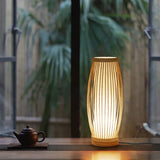 Lampka na Biurko w Stylu Japońskim