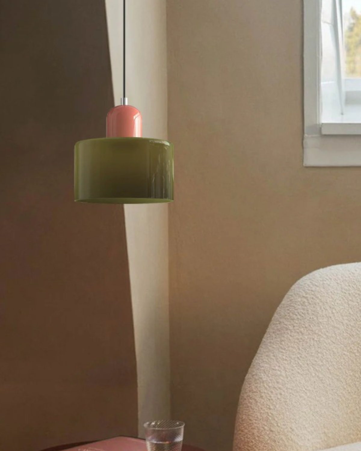 Lampa Sufitowa o Ciepłej Atmosferze